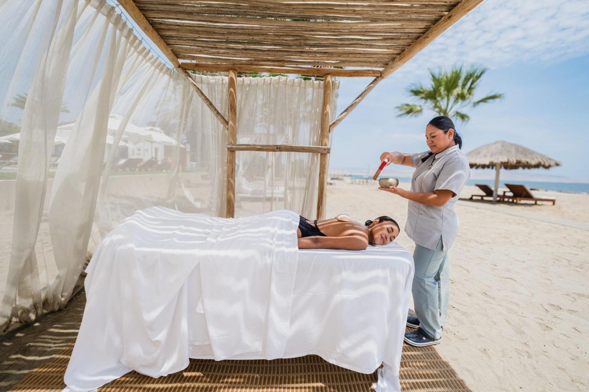 Hotel Paracas, A Luxury Collection Resort, Παράκας Εξωτερικό φωτογραφία Spa treatment at a resort