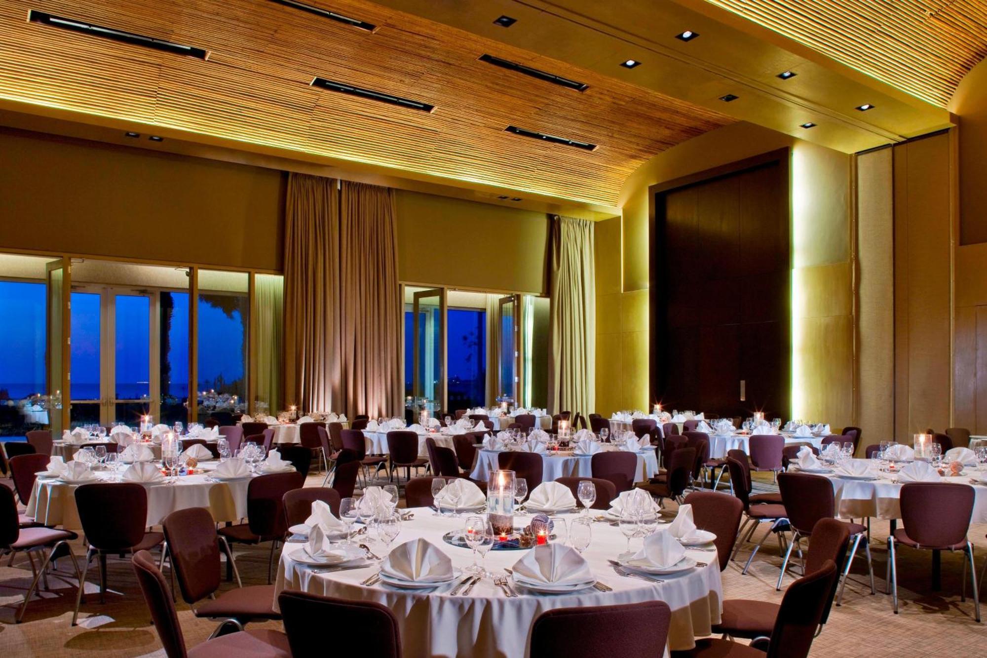Hotel Paracas, A Luxury Collection Resort, Παράκας Εξωτερικό φωτογραφία The ballroom at the Four Seasons Hotel