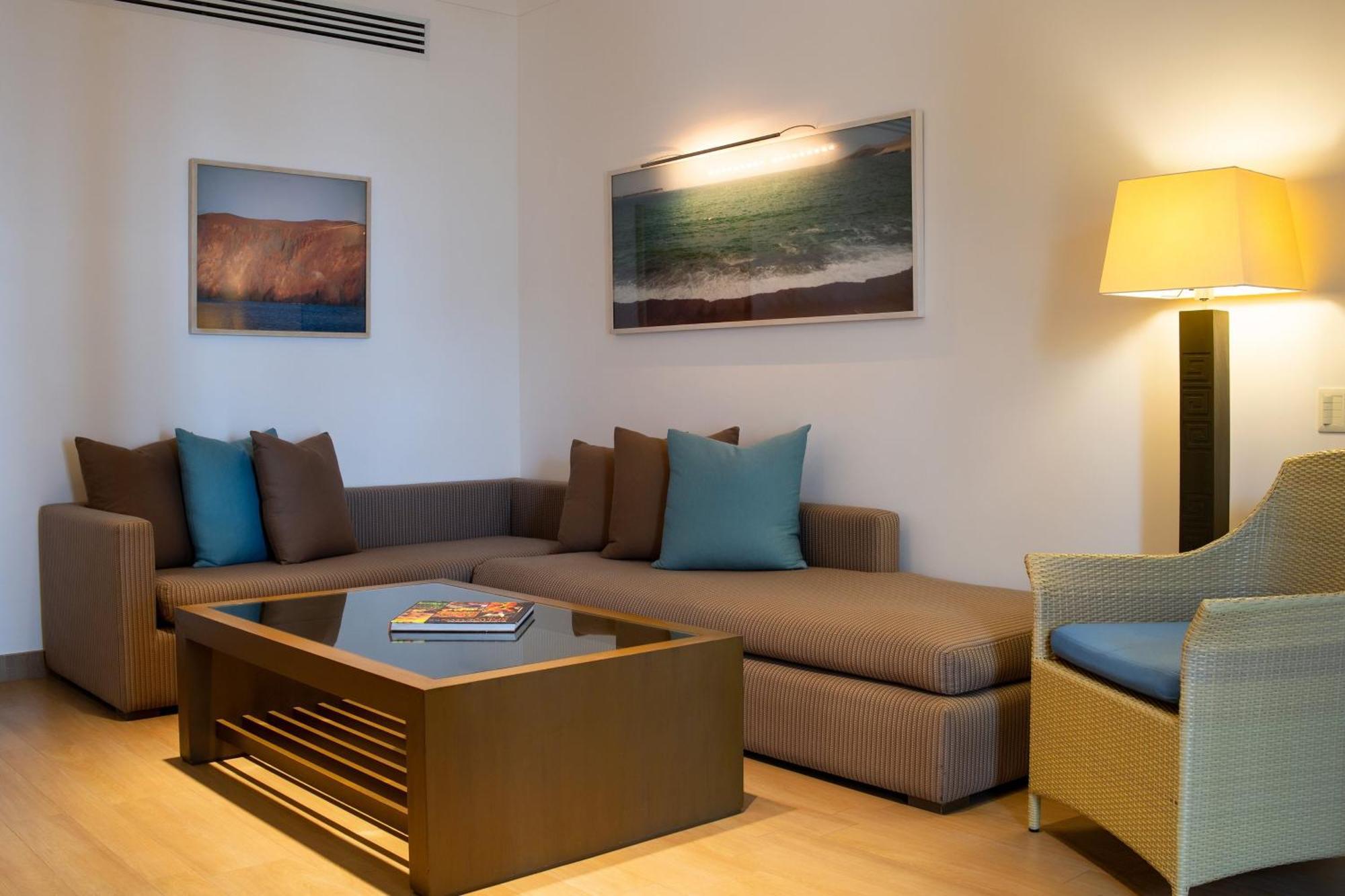 Hotel Paracas, A Luxury Collection Resort, Παράκας Εξωτερικό φωτογραφία A living room at the resort